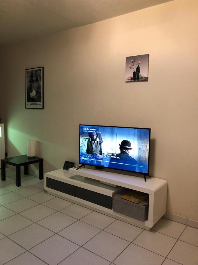 Appartement Au Calme Nature Et Centre Ville Quimper Luaran gambar