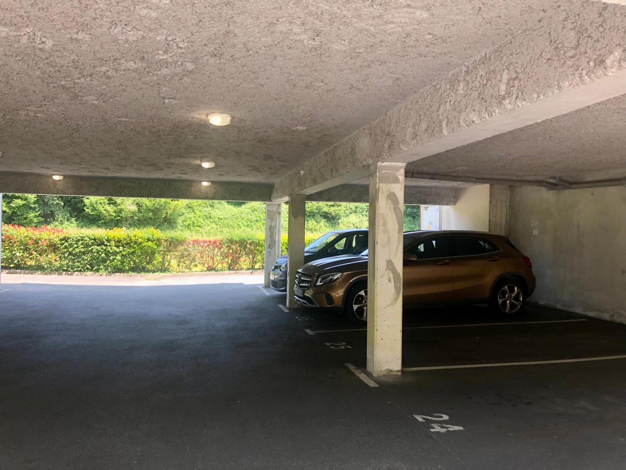 Appartement Au Calme Nature Et Centre Ville Quimper Luaran gambar