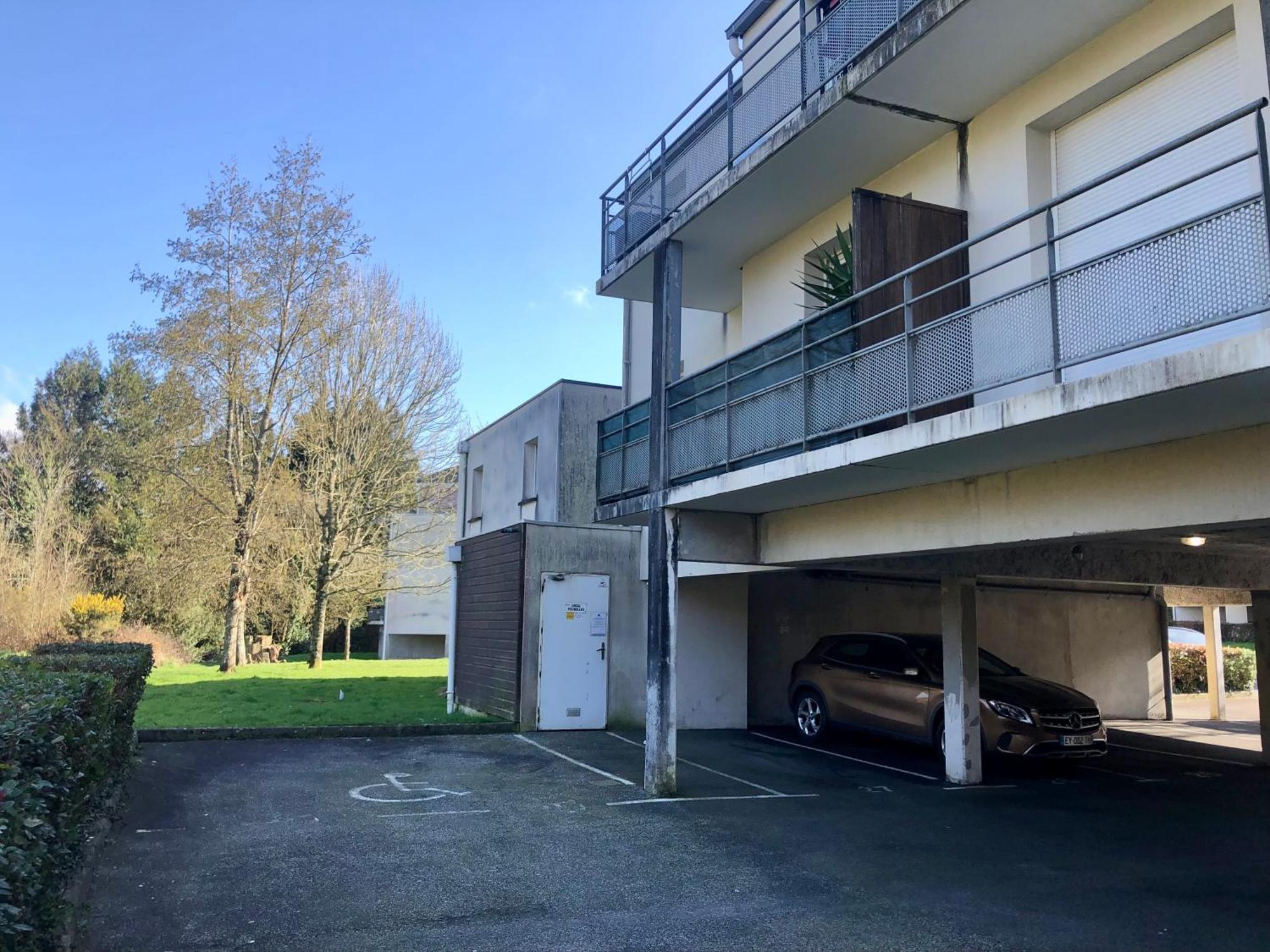 Appartement Au Calme Nature Et Centre Ville Quimper Luaran gambar