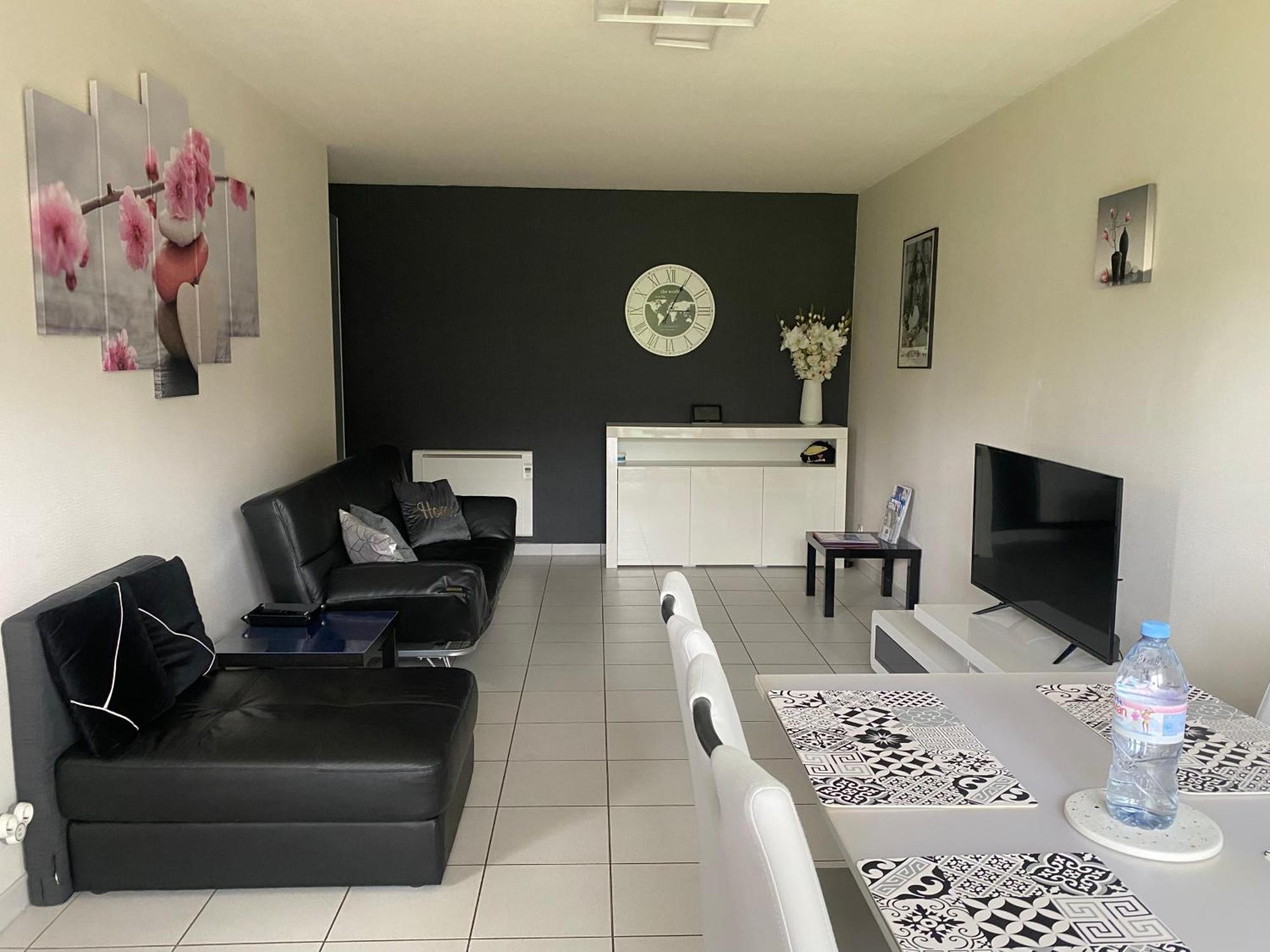 Appartement Au Calme Nature Et Centre Ville Quimper Luaran gambar